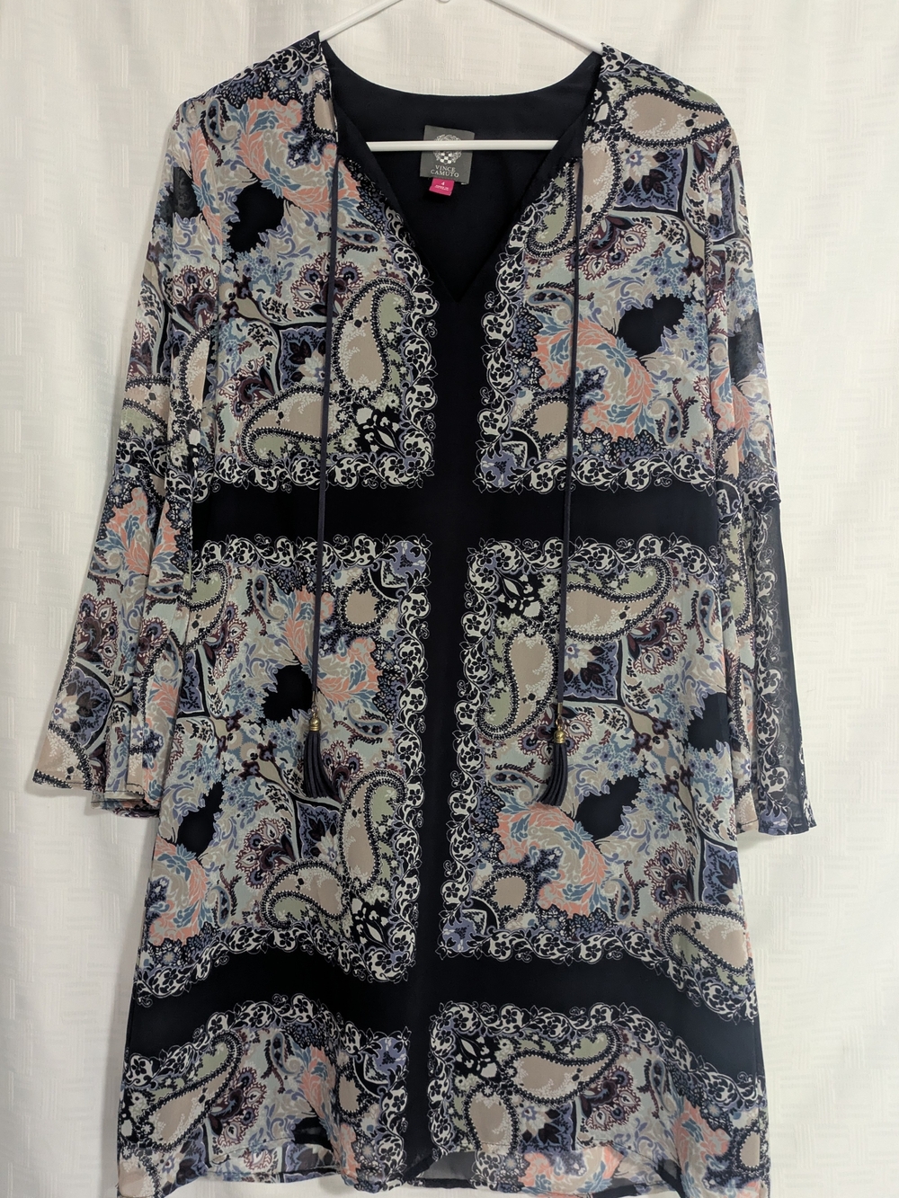 Vince Camuto Size 4 Paisley Print Tassel V-Neck Sheer Bell Sleeve Dress